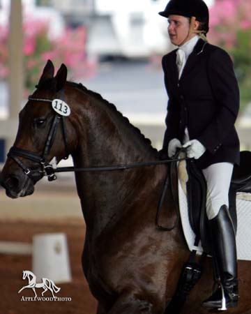 GK7F2975